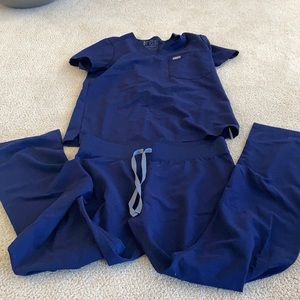 Figs scrub set navy